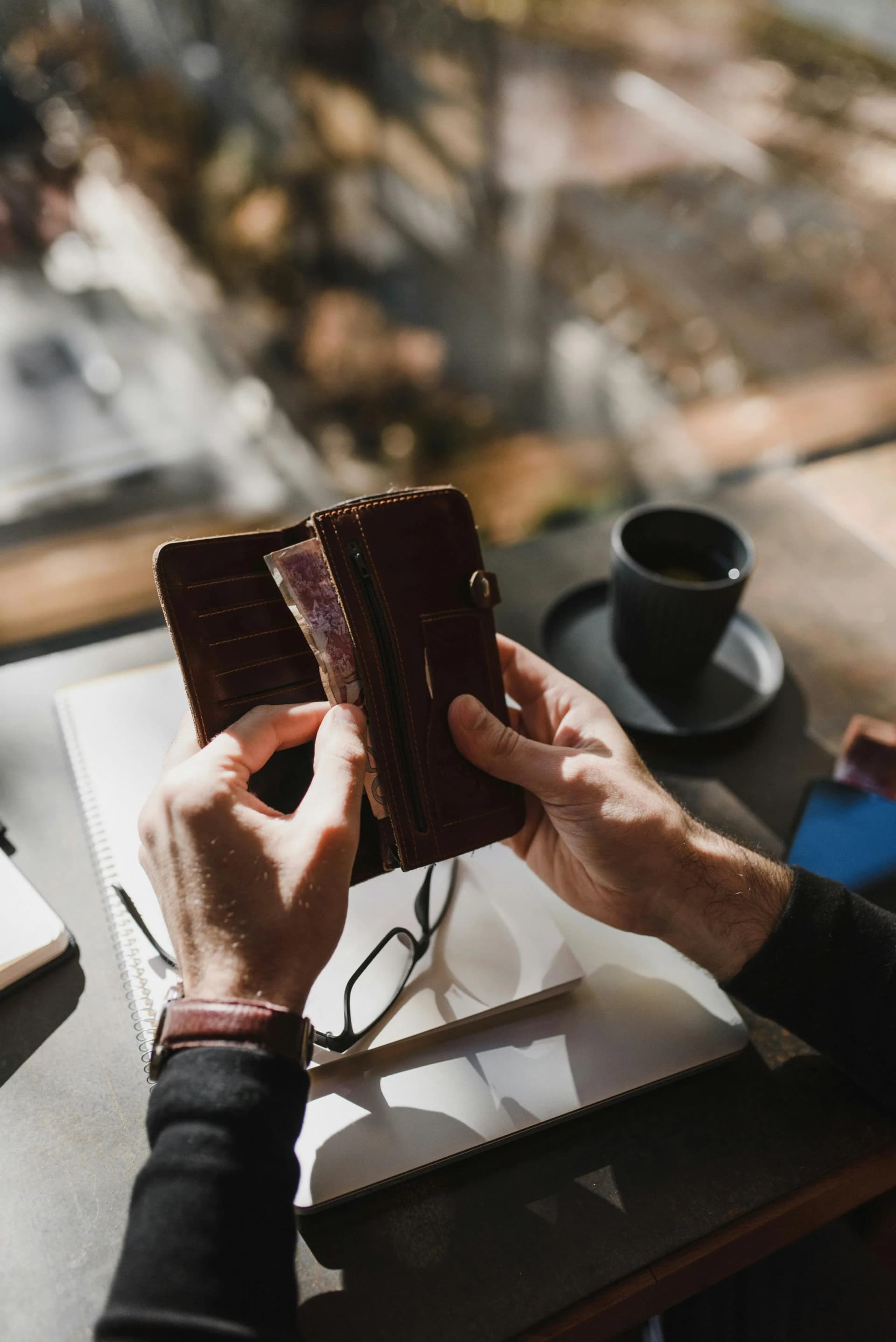 Invoicing in Different Currencies